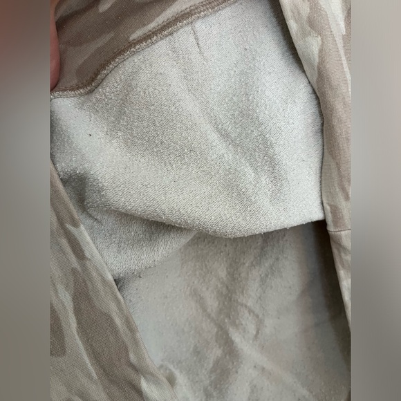 Athleta Balance Pullover size Large - Picture 4 of 7